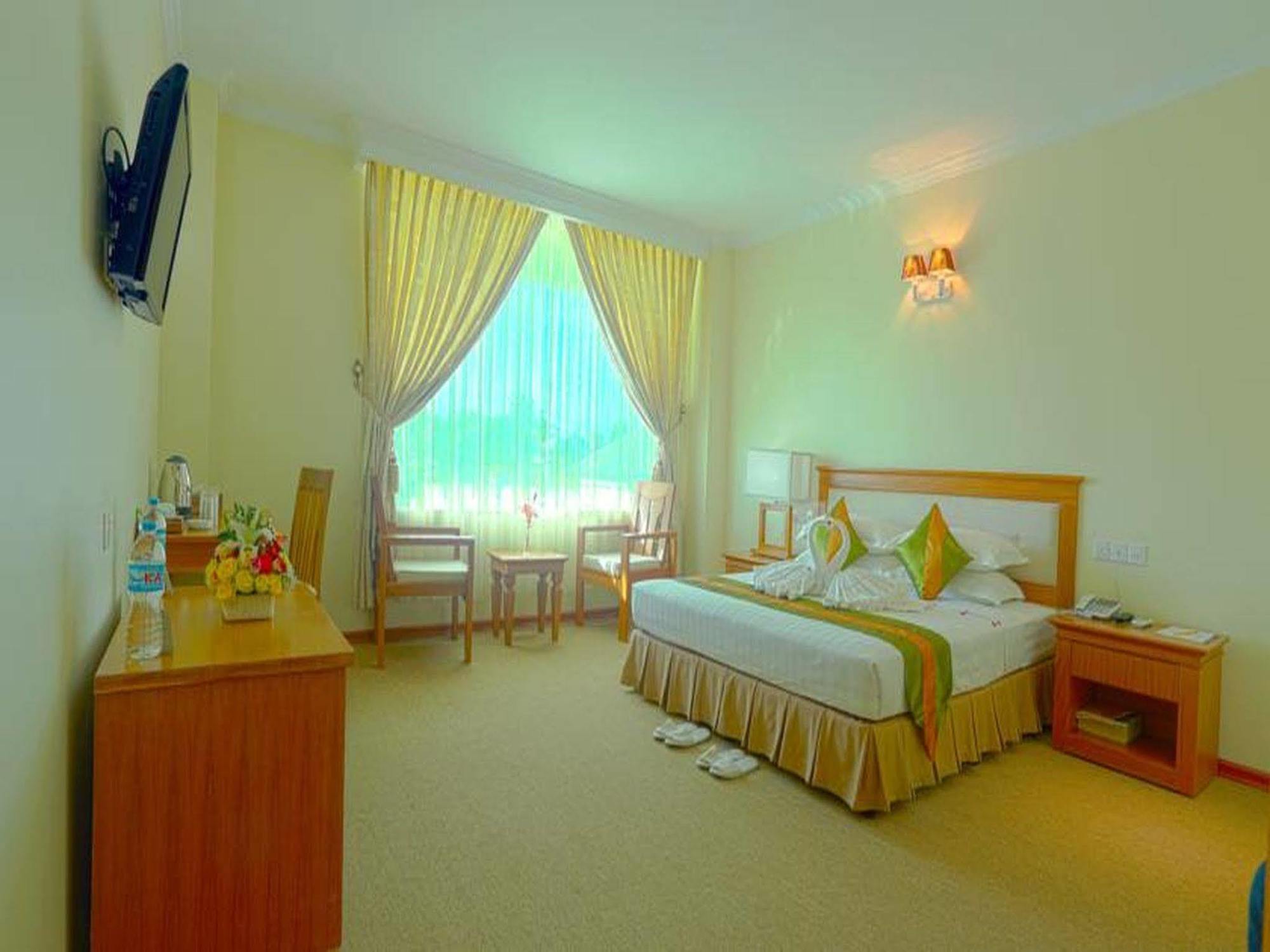 Apex Hotel Naypyidaw Esterno foto